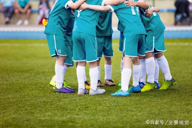 惊人反转！英国极右翼人士被驱逐后态度大变